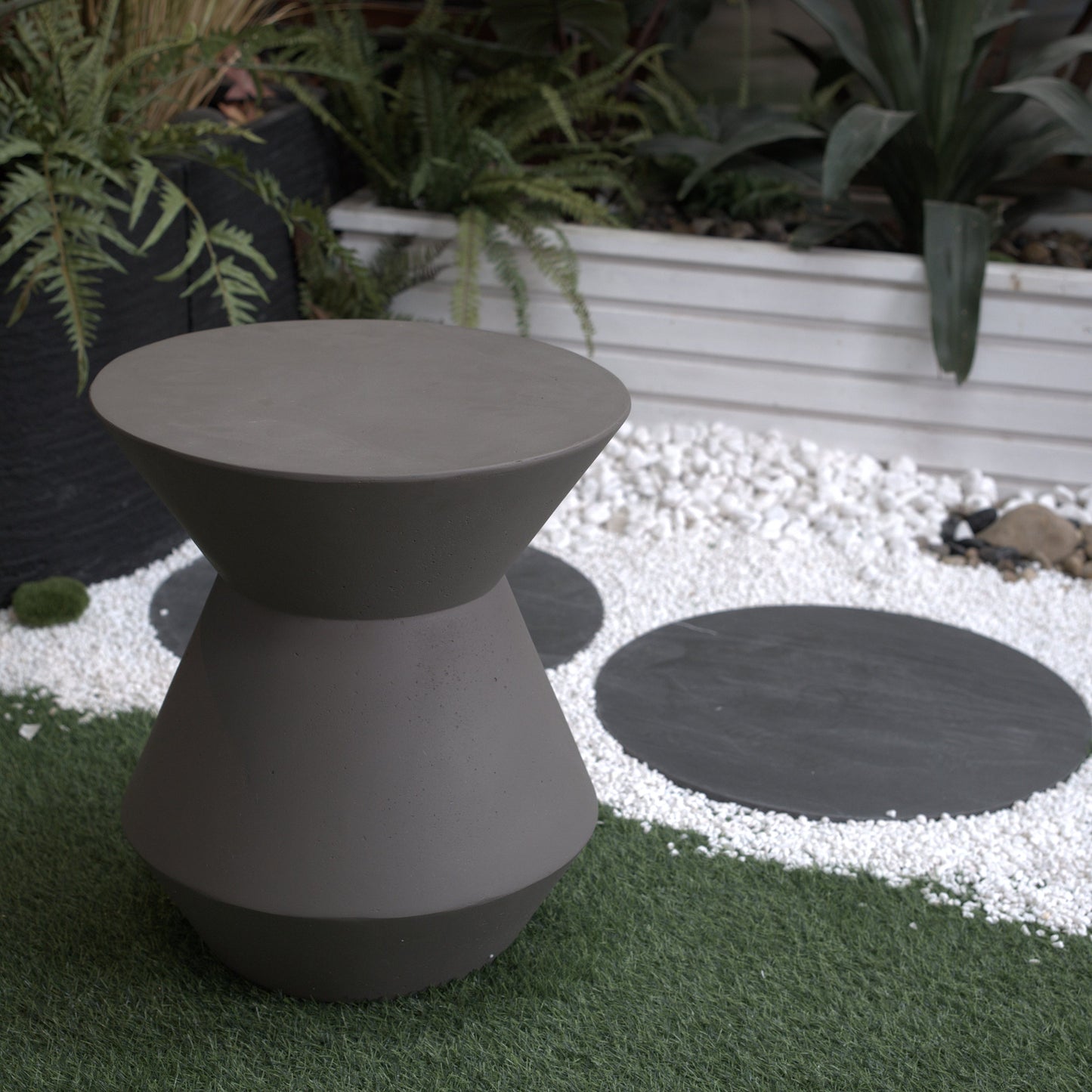 Decorative Garden Conner Table,18.1' H Modern Heavy Duty Patio Sturdy
