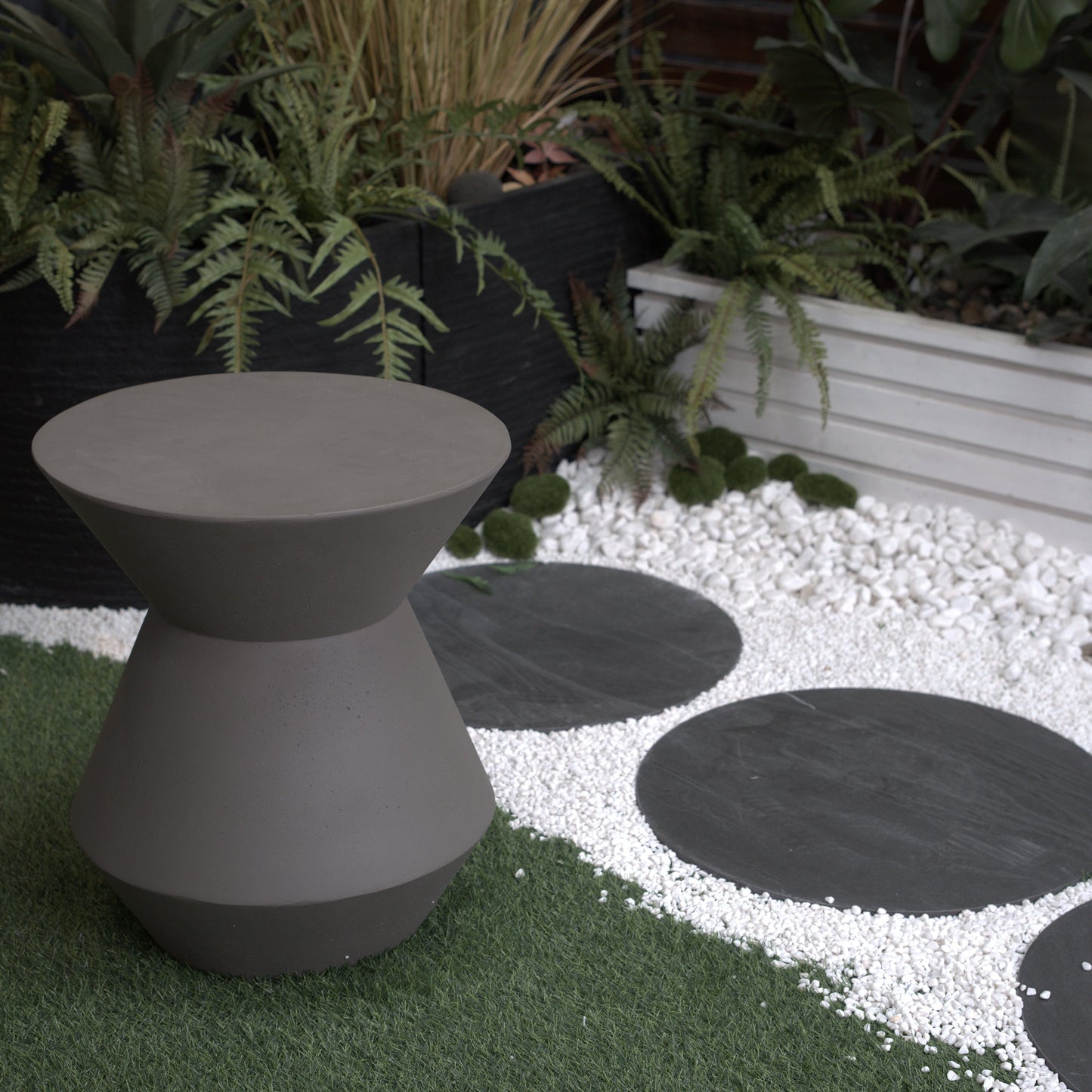 Decorative Garden Conner Table,18.1' H Modern Heavy Duty Patio Sturdy
