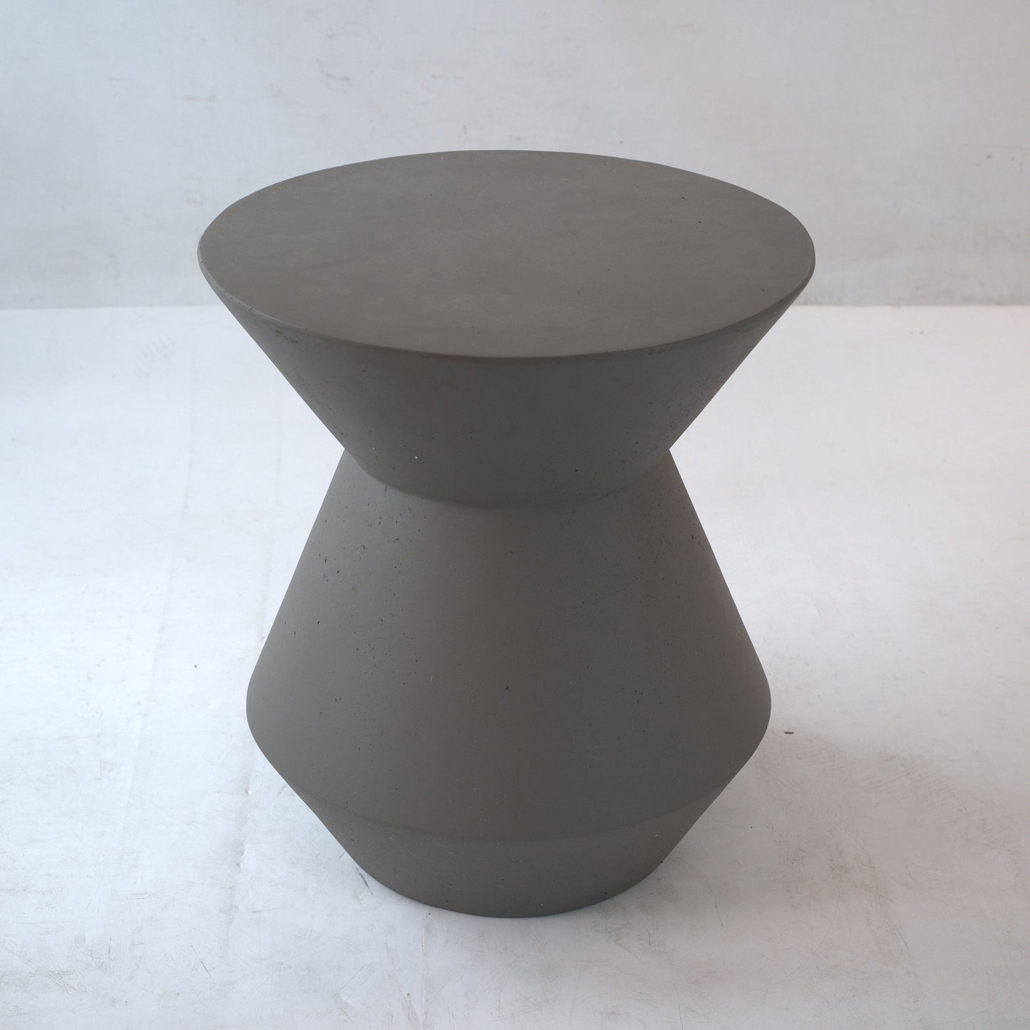 Decorative Garden Conner Table,18.1' H Modern Heavy Duty Patio Sturdy