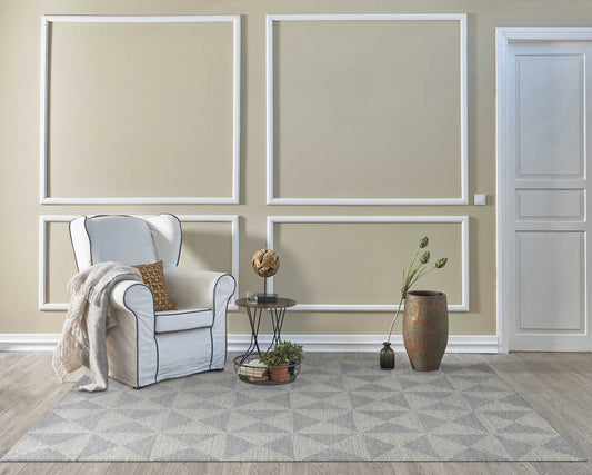 78 X 114 Ivory  Wool Rug