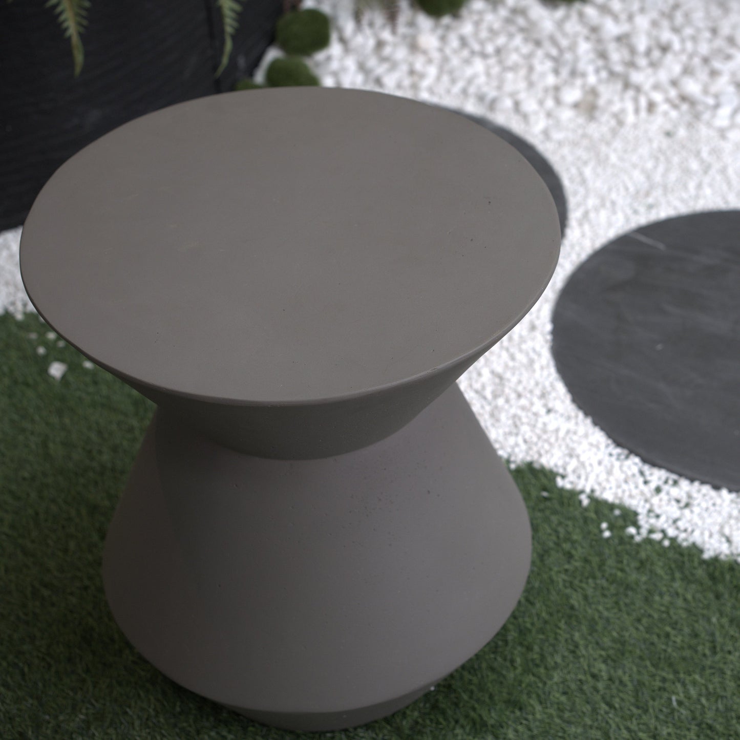 Decorative Garden Conner Table,18.1' H Modern Heavy Duty Patio Sturdy
