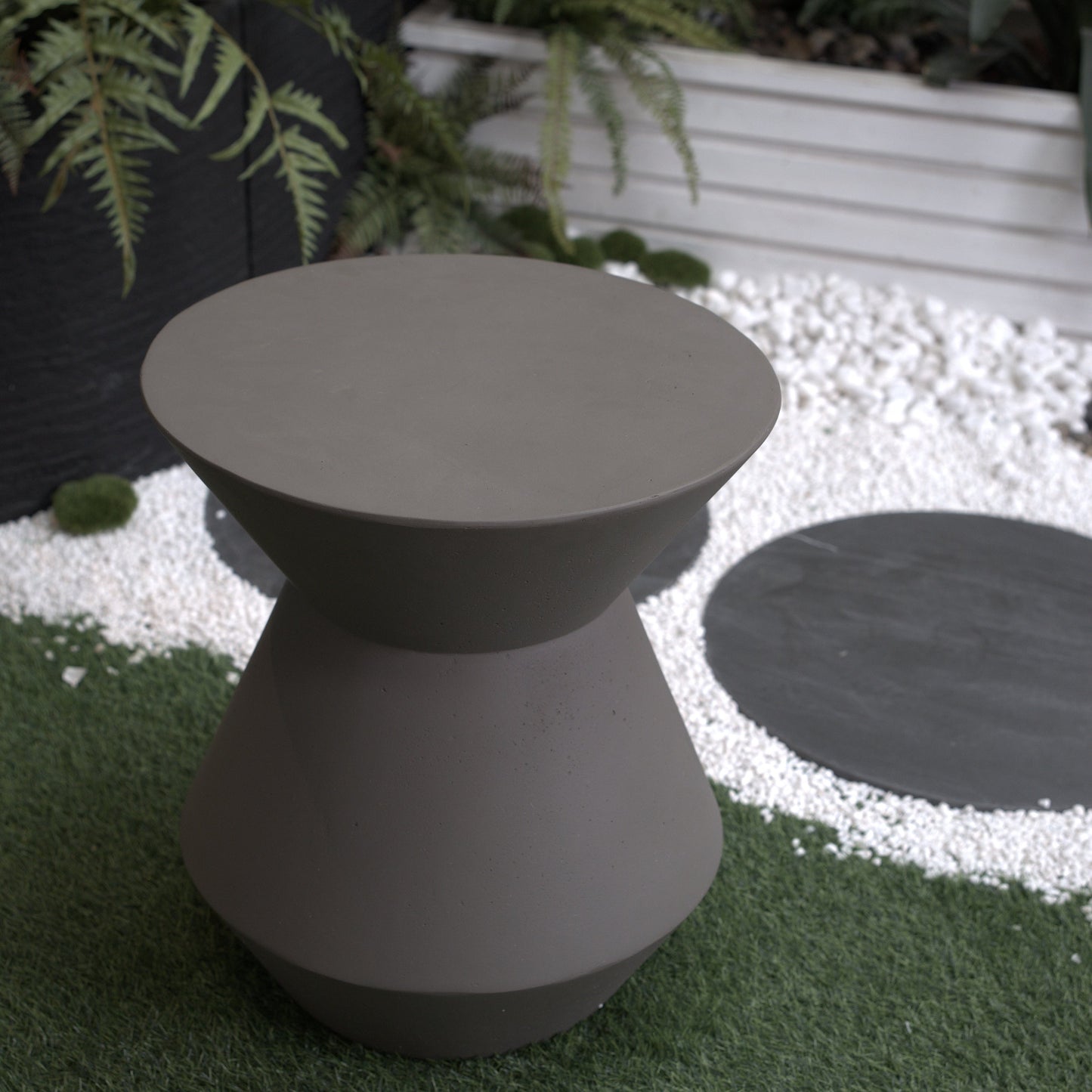 Decorative Garden Conner Table,18.1' H Modern Heavy Duty Patio Sturdy