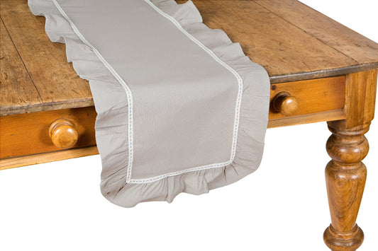 XD15110 Ruffle Trim W/White Lace Table Runner