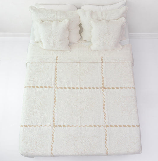 DaDa Bedding Elegant White Floral Beige Matelassé 100% Cotton Coverlet